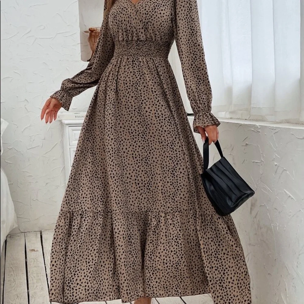 Boho Gypsy Print Flounce Sleeve Smocked Dress - Picture 7 of 14